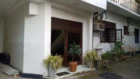 The Sanhinda Tourist Inn Nugegoda
